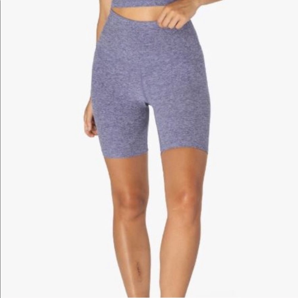 Beyond Yoga Spacedye Purple Dusty Lavender Shorts